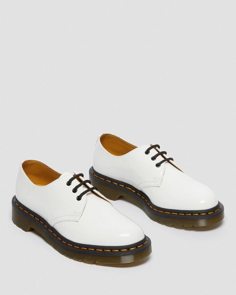 White Women's Dr Martens 1461 Patent Leather Oxfords Shoes | CA 362GSO